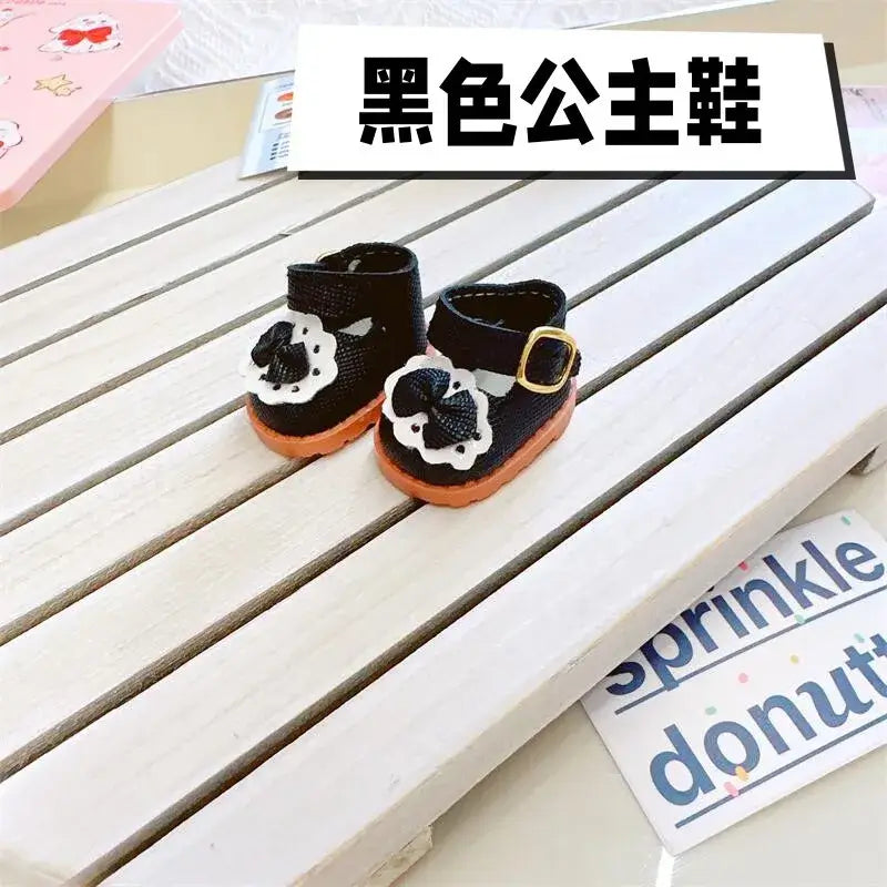 17cm Labubu Doll Accessories Clothes Advanced Luxury Design Sweet Woolen Shawl Suit Skirt Labubu Clothes Messenger Bag Loafers