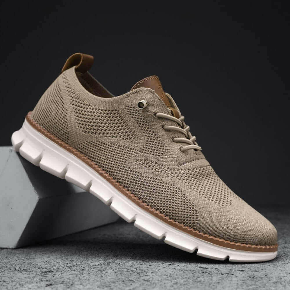 Mens Casual Breathable Walking Shoe.