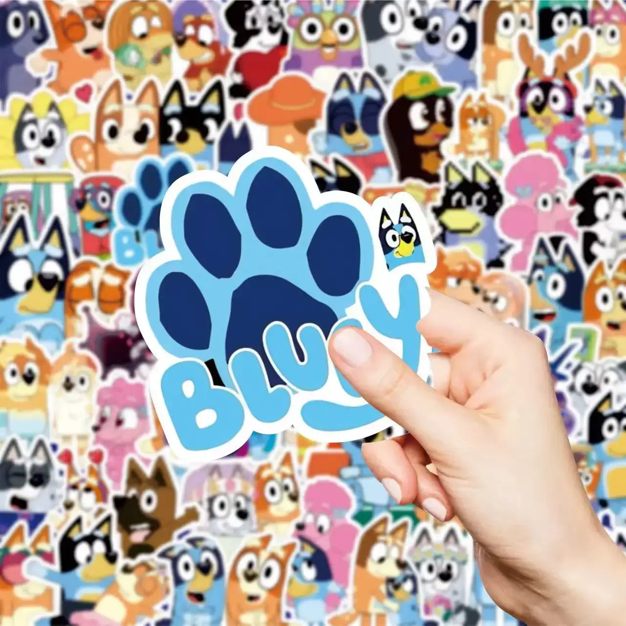 100PCS Cartoon Bluey Family Animation Stickers Graffiti Sticker Scrapbook Luggage Laptop Guitar Car Bike Skateboard Toy