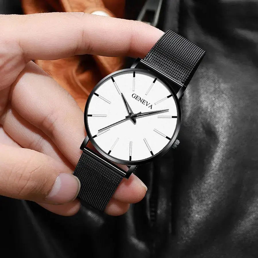 JIANUO Unisex Quartz Mesh-Strap Watch