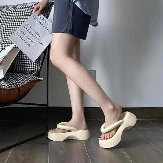Shoes Ladies' Slippers Low Rubber Flip Flops Summer Clogs Woman Luxury