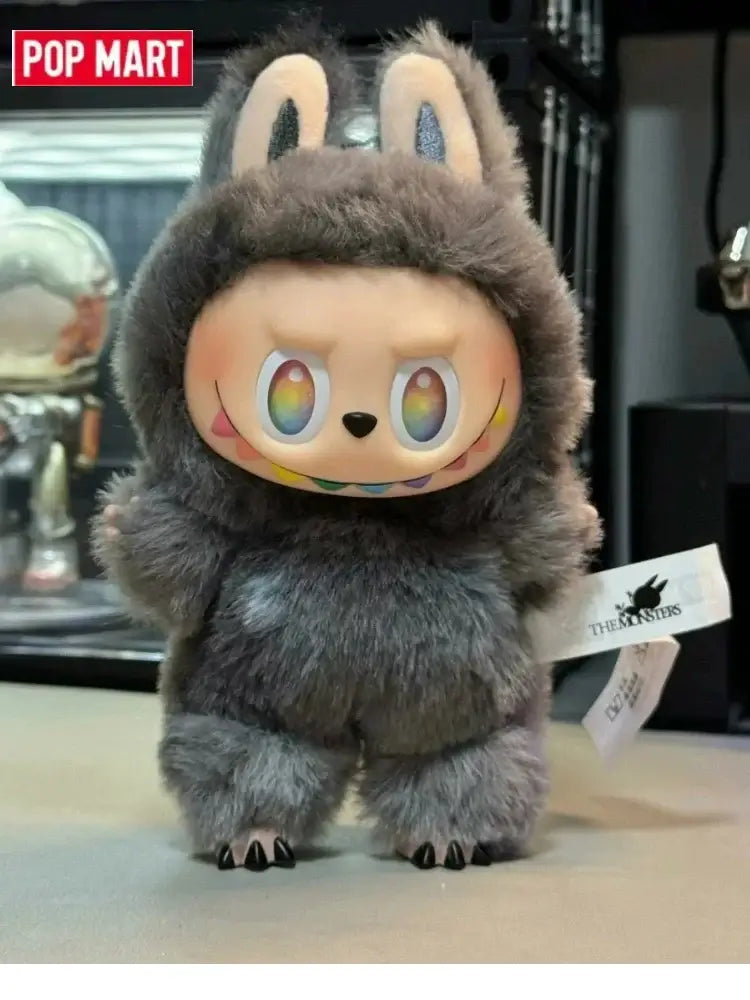 Popmart Labubu vinyl doll blind box