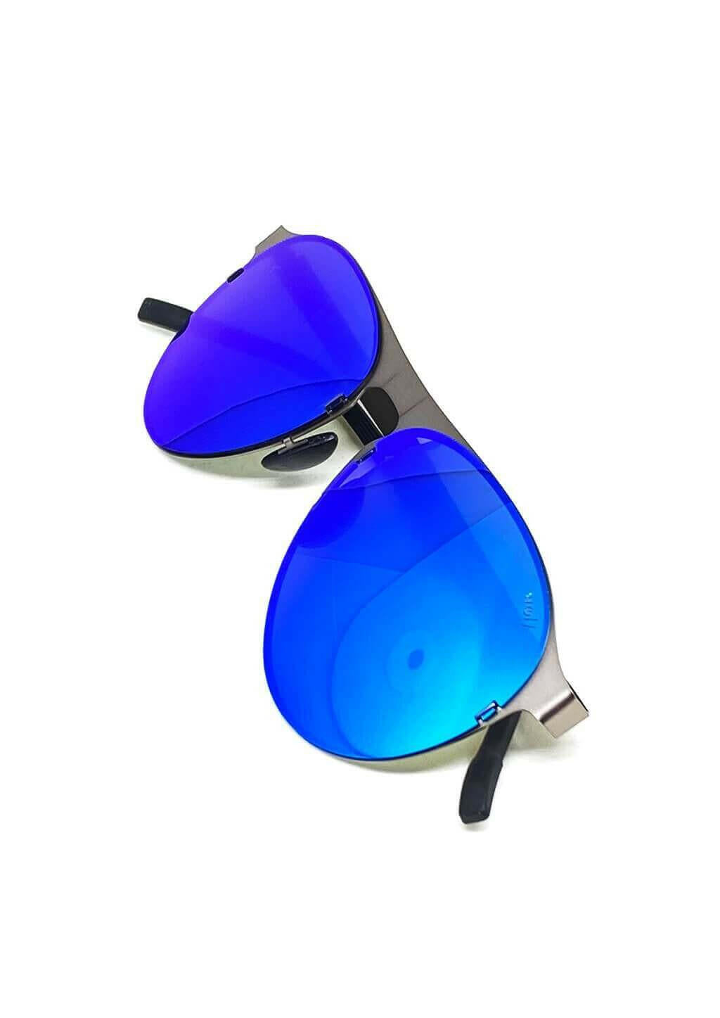 Scout - Foldable aviator sunglasses.