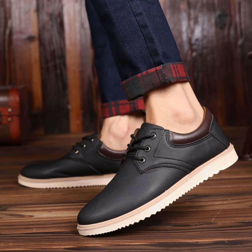 Mens Casual Flat Oxford Sneakers.