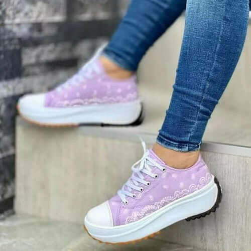 2022 Pattern Canvas Women Sneakers Casual Sport Shoes.