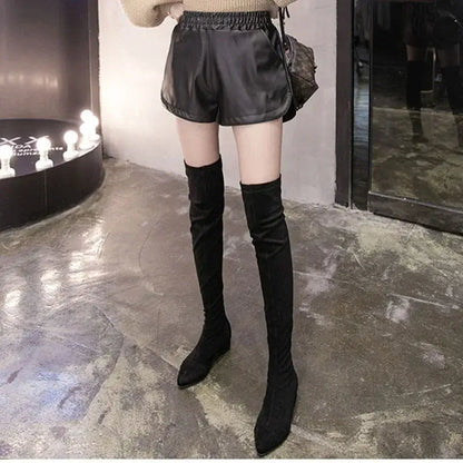 1pcs New Women Four Seasons Sexy Stretch Loose Black Faux Leather Shorts Female Casual Shorts Leather Lady High Waist Short Pant
