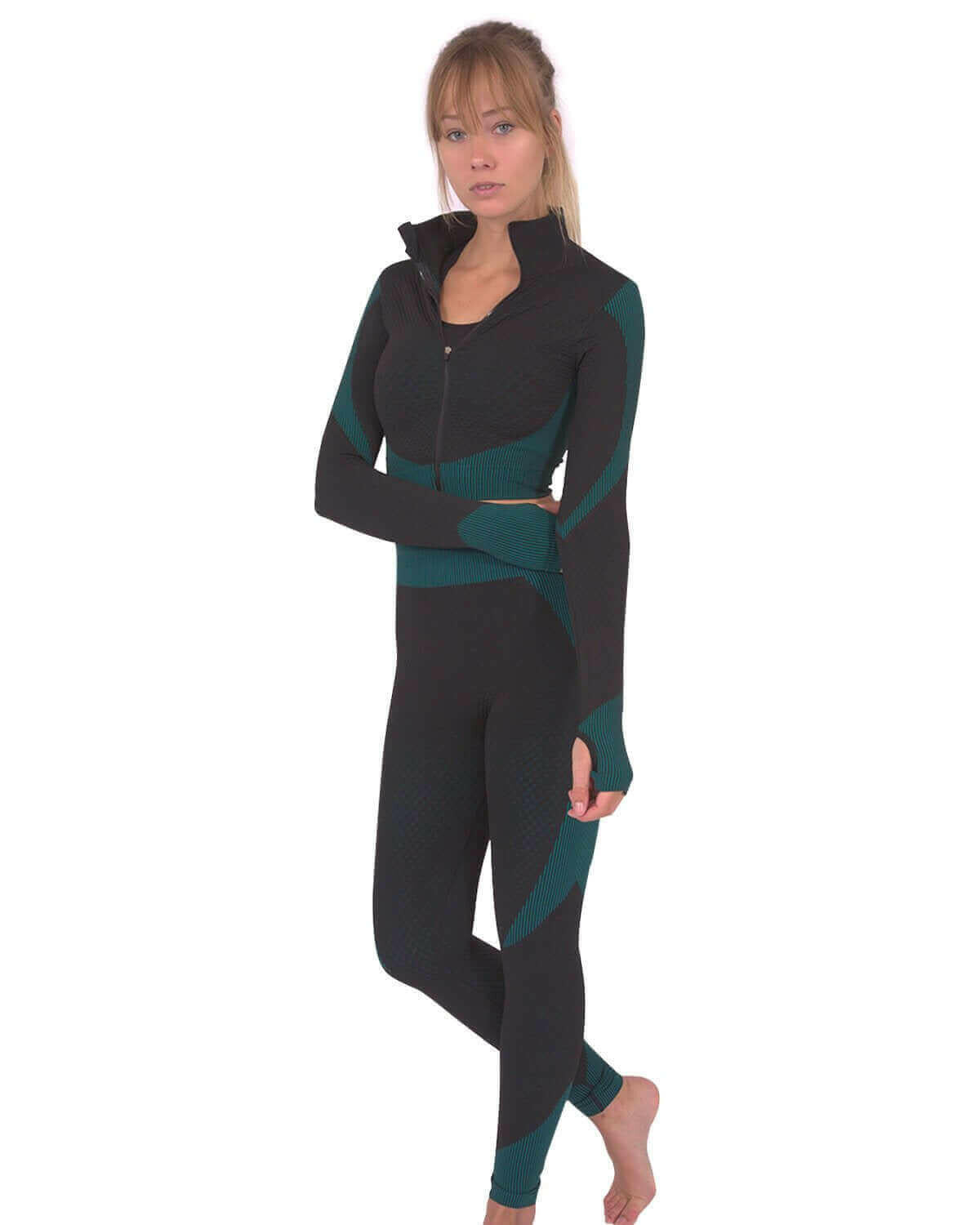 Trois Seamless Leggings & Sports Top 2 Set - Black with Teal Blue.