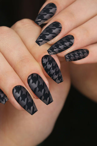 Chic Mood | Soft & Durable Press-On Nails.