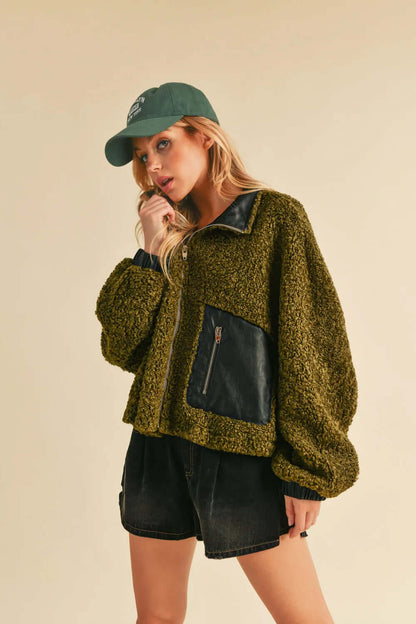 Aemi + Co Collared Neck Zip Up Sherpa Jacket