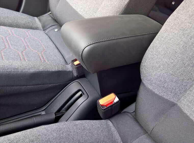 Armrest with storage for Citroen C3 (from 2017).