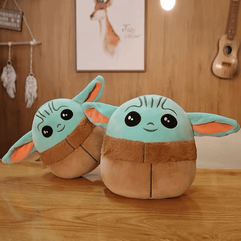 Disney Mandalorian Baby Yoda Stuffed Plush Toy.