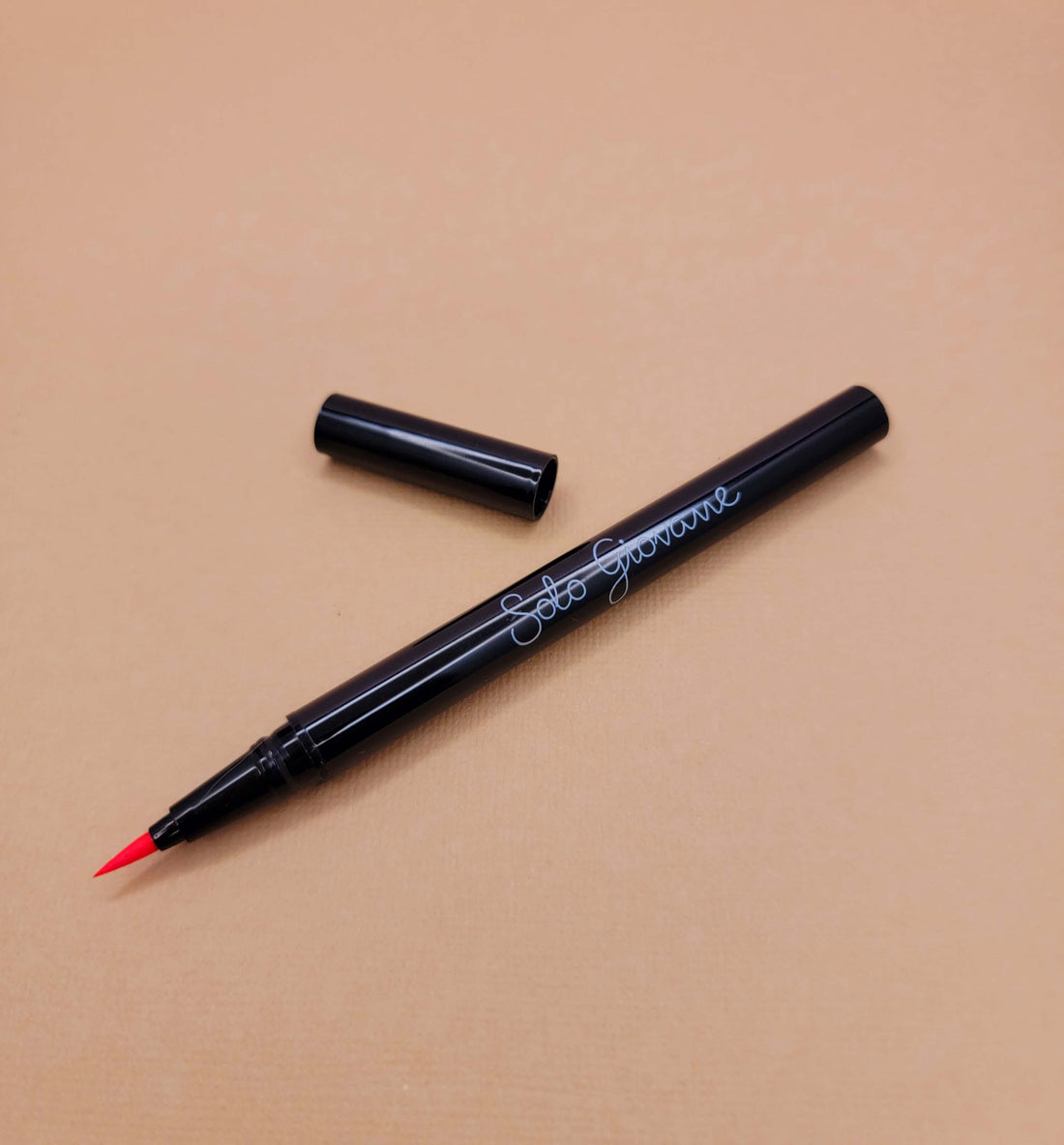 So Edgy Deep eyeliner 13