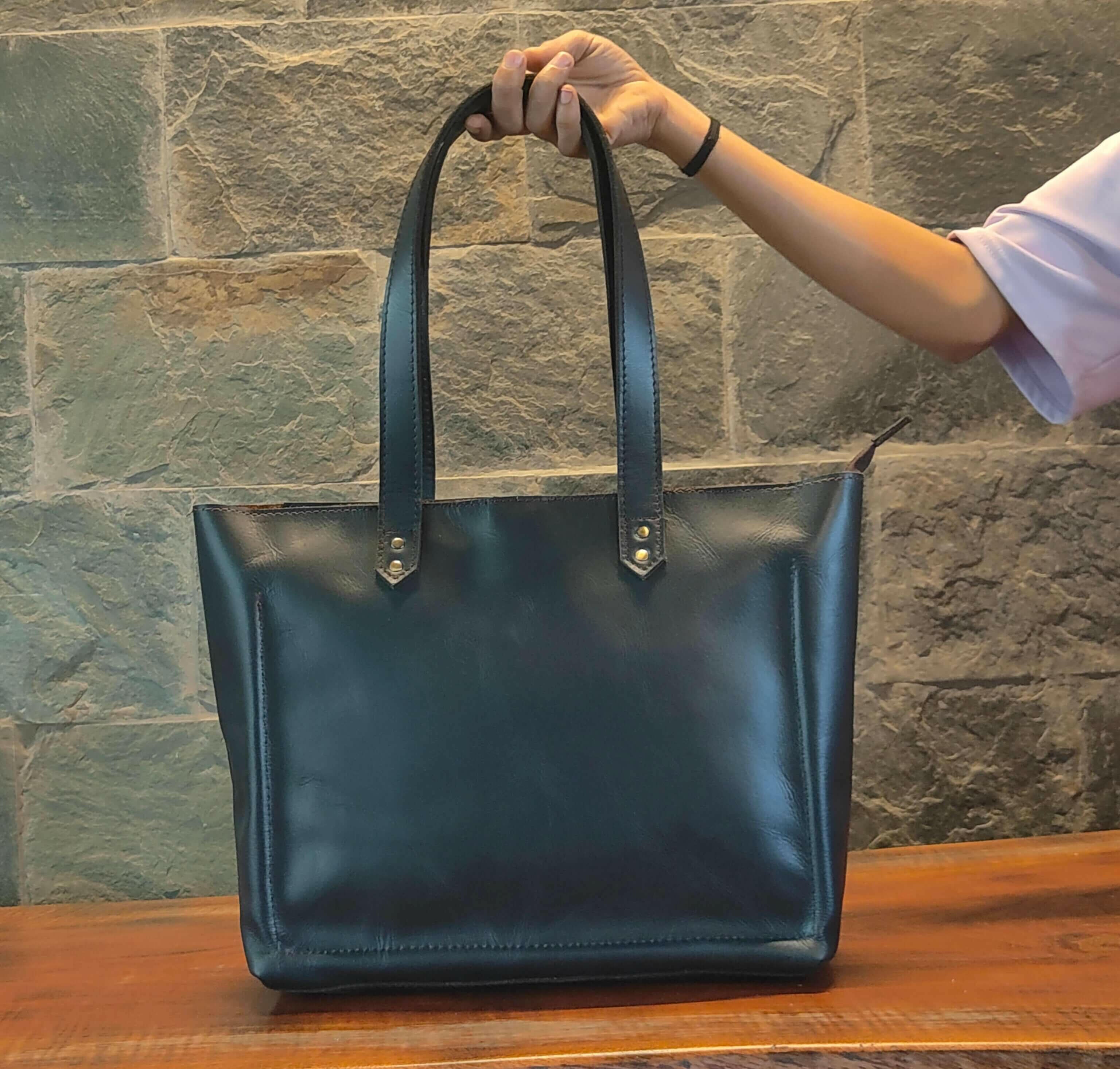 Genuine Leather Tote Bag with Zipper for Women .