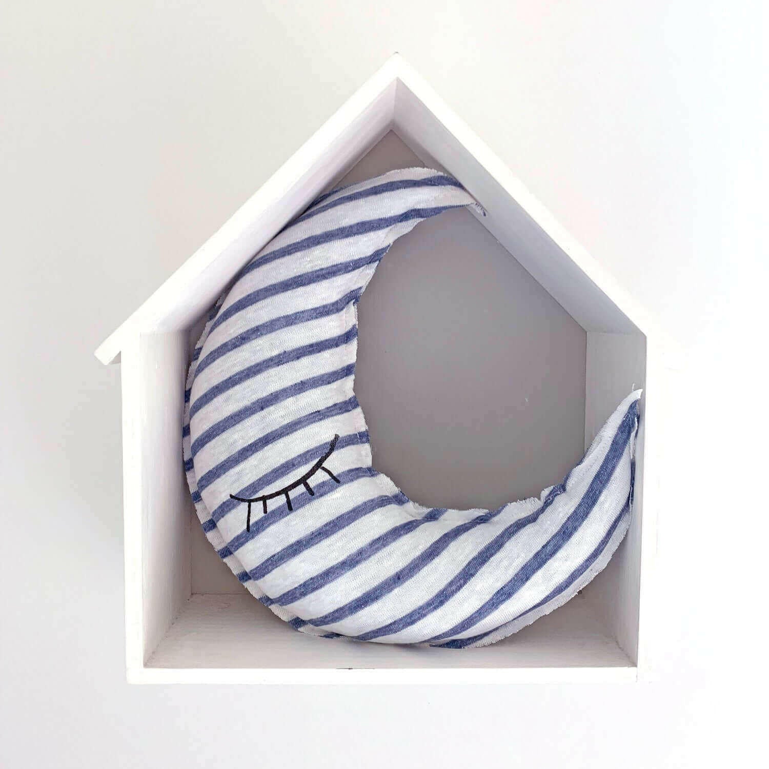 Moon shaped striped pillow - Sleeping eyes print