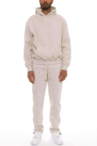 Stylish Hoodie and Sweatpants Set for Comfort and Style.