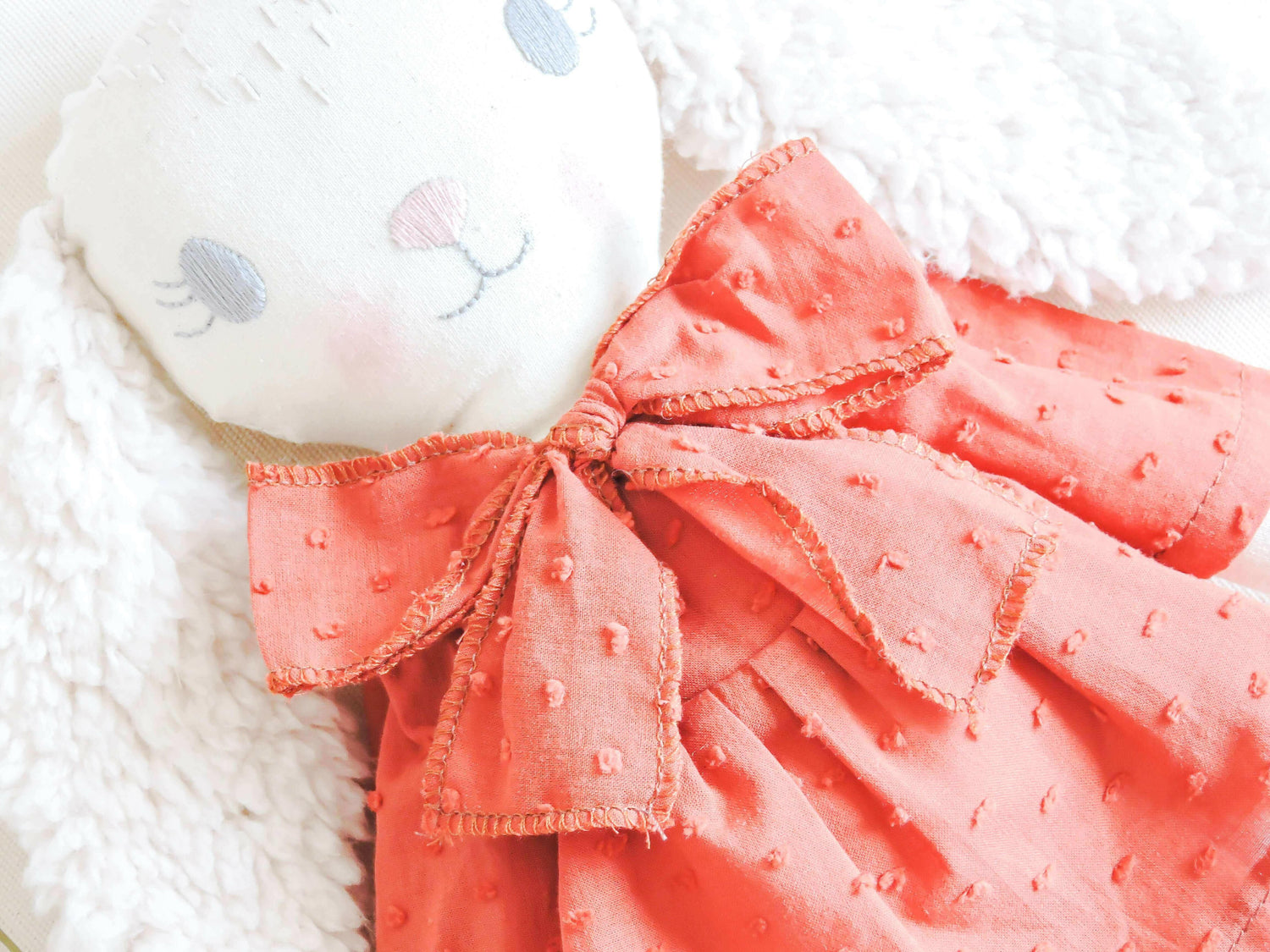 Bunny plush whit adress copper