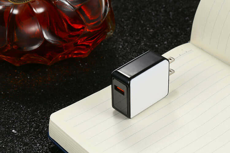 HD 1080P Hidden Camera USB Charger Night Vision.