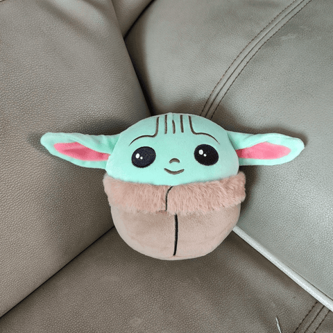 Disney Mandalorian Baby Yoda Stuffed Plush Toy.