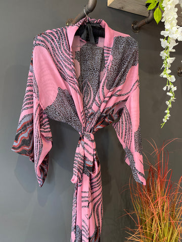 Pink Zizzi Kimono.