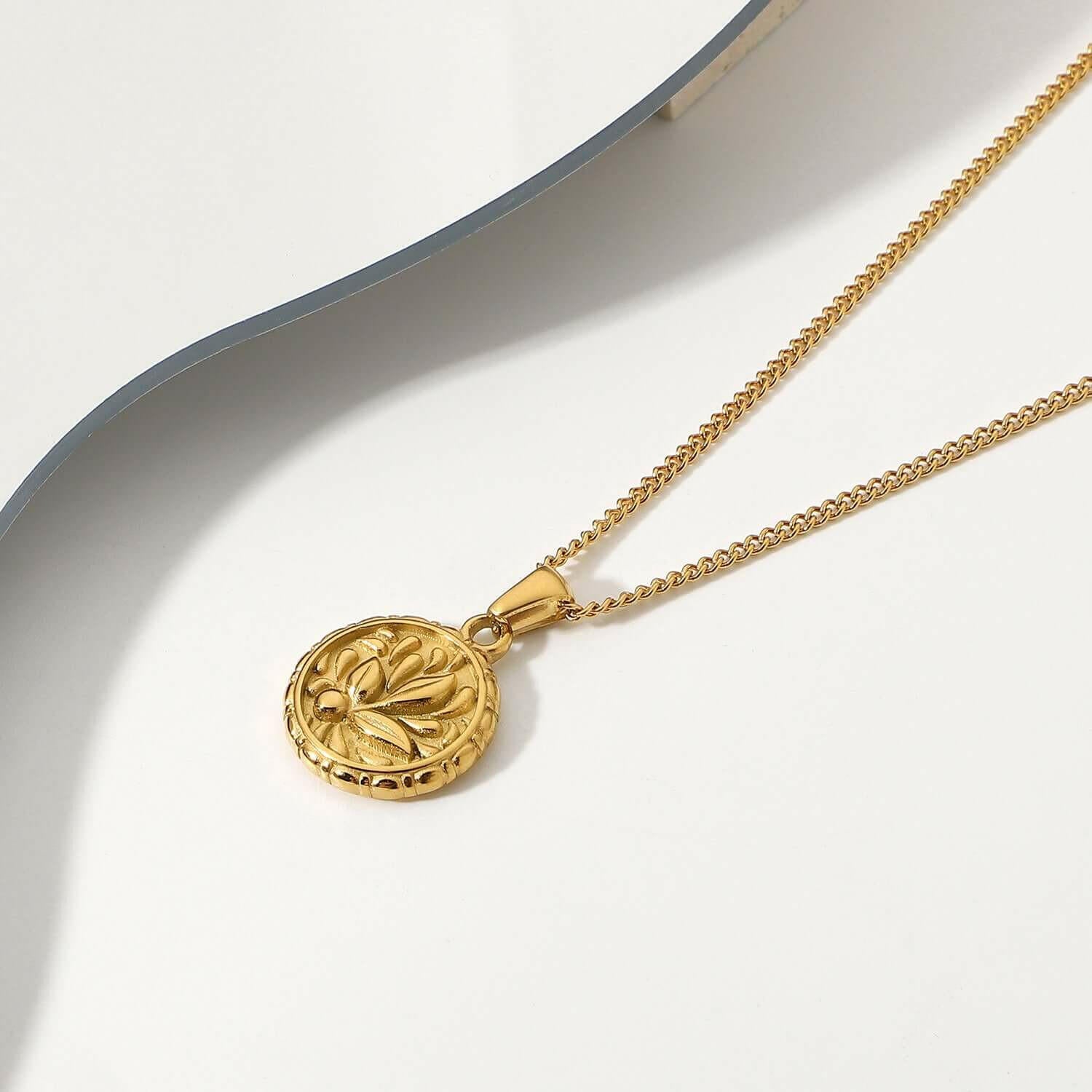 18k Gold Plated 316l Stainless Steel Flower Coin Pendant Medallion