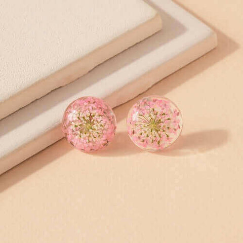 Floral Resin Stud Earrings.