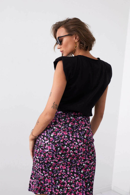 Black and pink mezzo skirt in floral print with draping 12910