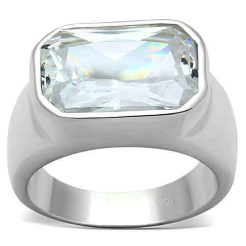 LOS671 - Silver 925 Sterling Silver Ring with AAA Grade CZ  in Clear.