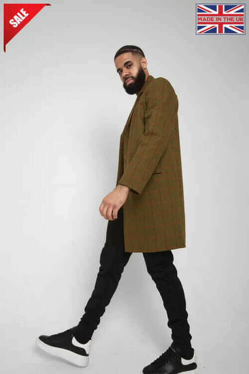 Mens Single Breasted Check Design Overcoat.