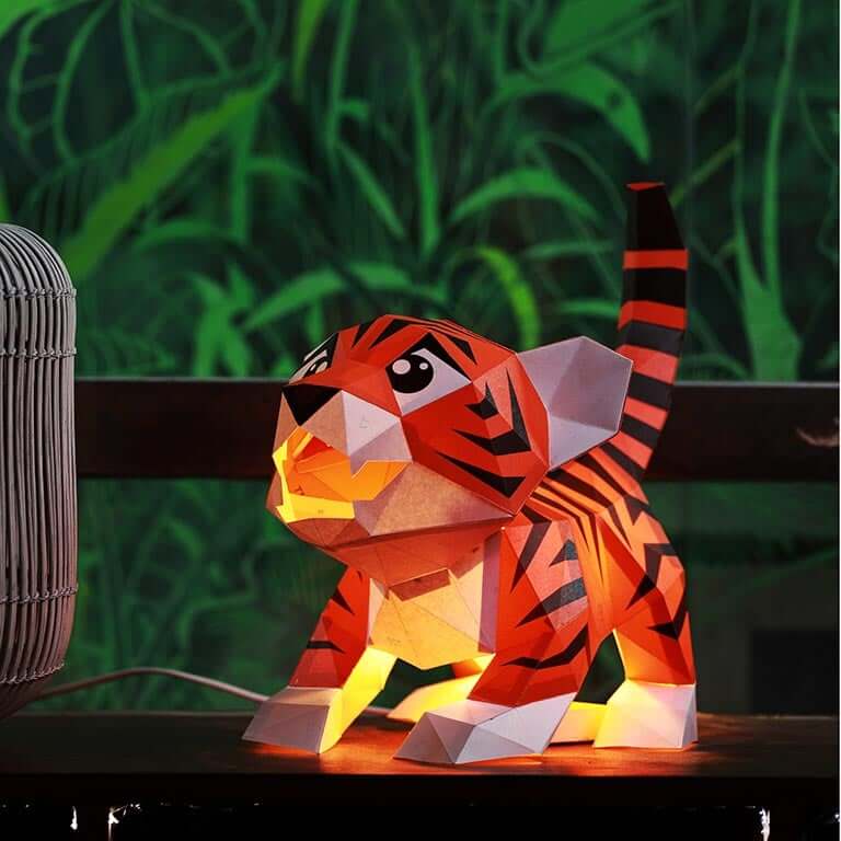 Baby Tiger 3D Paper Model, Lamp