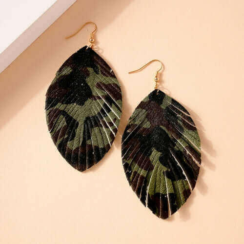 Animal Print Feather Dangling Earrings.