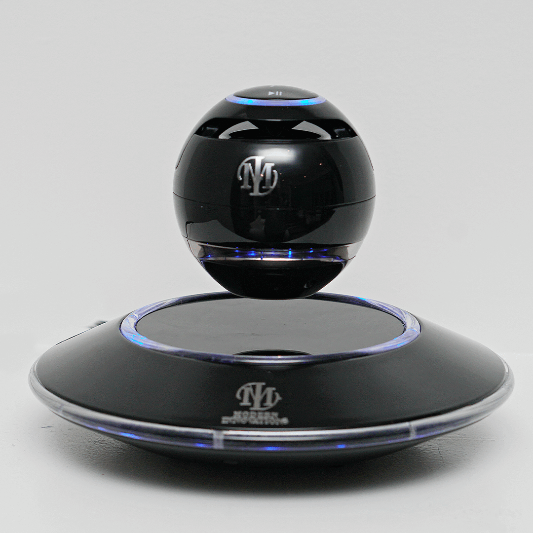 Levitating Bluetooth Speakers | Black & White.