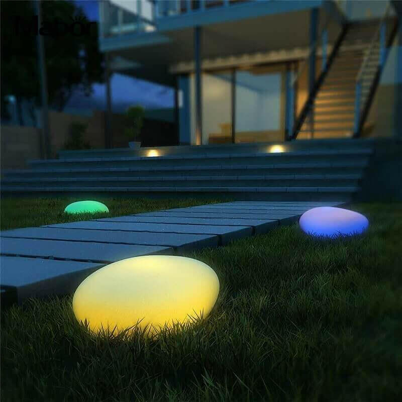 Indoor &amp; Outdoor Solar Cobblestone Light