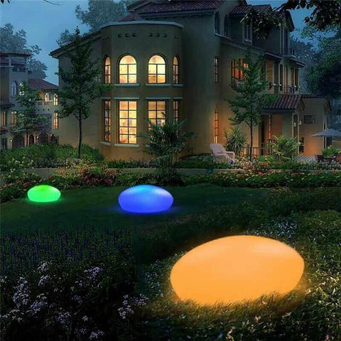 Indoor & Outdoor Solar Cobblestone Light.