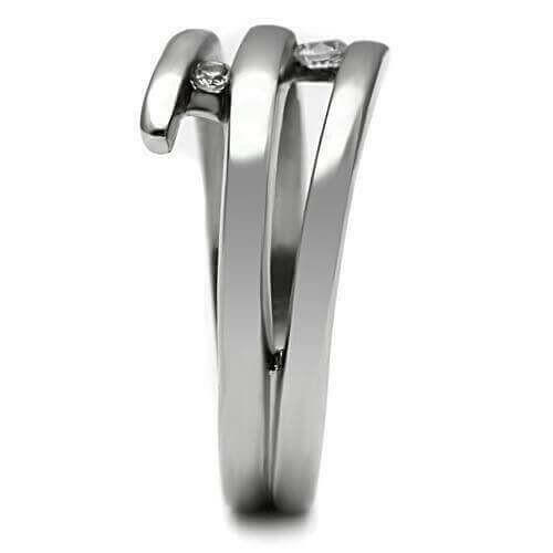 TK478 - High polished (no plating) Stainless Steel Ring with AAA Grade.